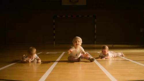 BABY RUN_primaryStill_01